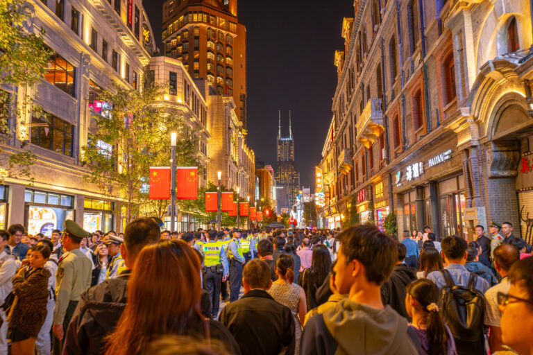 Style: Artisans of Leisure: The Posh Lifestyle Goes Global