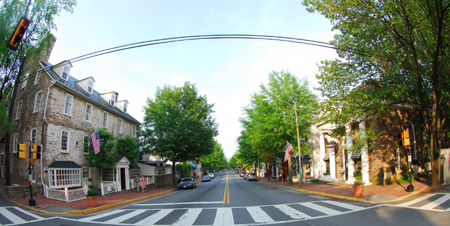 Inspiration: A Great Day Out of the City: Hiking in Sky Meadow Park and Meandering through Middleburg, VA