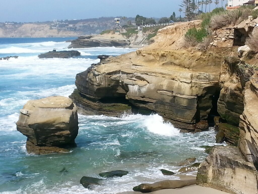 La Jolla Cliffs and Caves