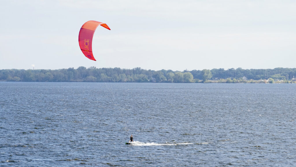 lake michigan, kite surfer