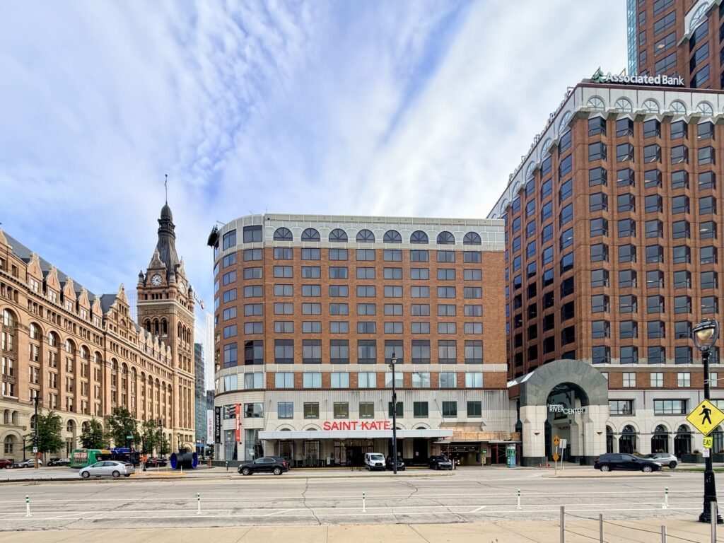 the outside view of Saint Kate The Arts Hotel