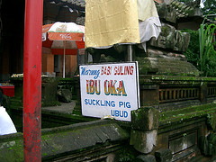 that%e2%80%99ll-do-pig-ibu-oka%e2%80%99s-babi-guling-bali139645153_2dc2e71562_m
